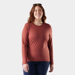 Smartwool Merino Women's Classic All-Season Merino Base Layer Crew Plus