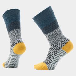 Smartwool Merino Women's Everyday Cozy Popcorn Cable Crew Socks