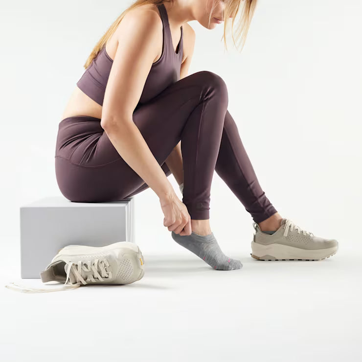 Smartwool Merino Women's Run No Show Socks - Image 2