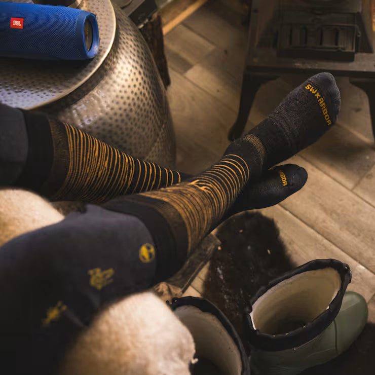Smartwool Merino Snowboard Iguchi x Arbor Over The Calf Socks - Image 3