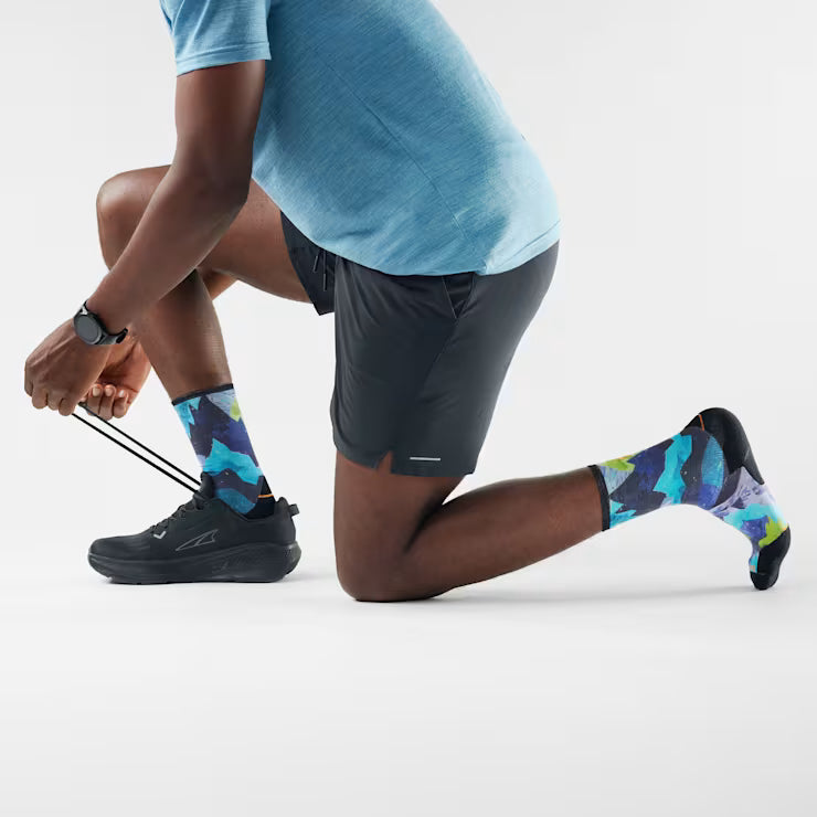 Smartwool Merino Trail Run Summit Sector Print Crew Socks - Image 2