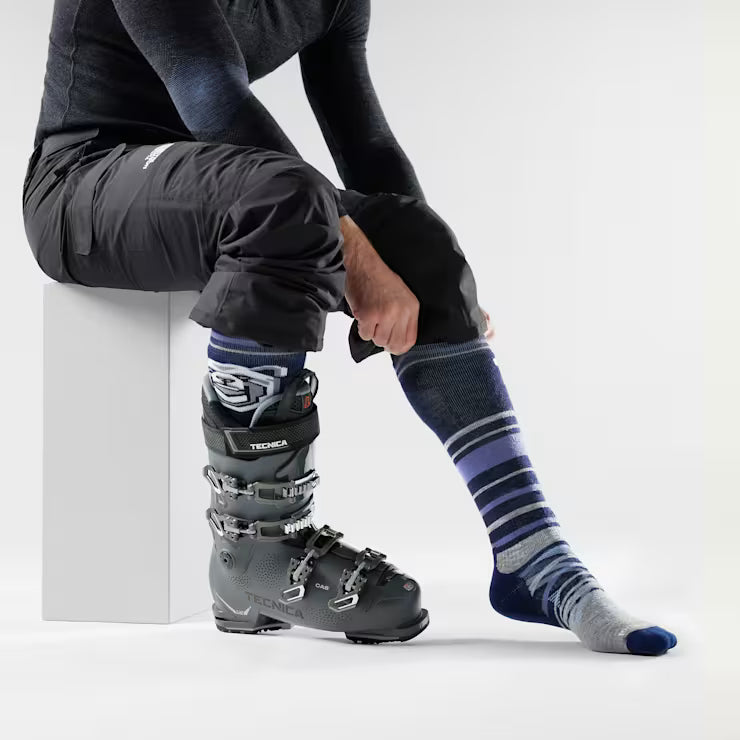 Smartwool Merino Ski Growling Grizzly Over The Calf Socks - Image 2
