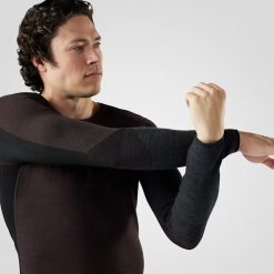 Alternative view of Smartwool Merino Men's Intraknit? Thermal Merino Base Layer Colorblock Crew