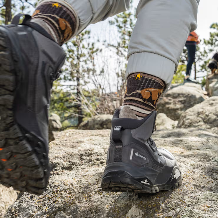 Smartwool Merino Hike Bear Stripe Mid Crew Socks - Image 3