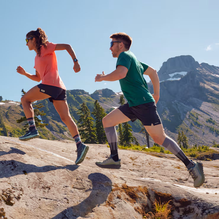 Smartwool Merino Run Compression Over The Calf Socks - Image 2